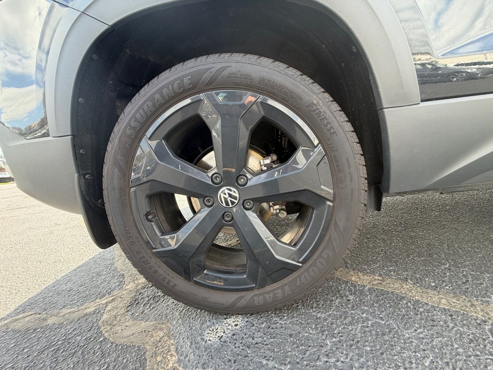 2025 Volkswagen Taos 1.5T SEL