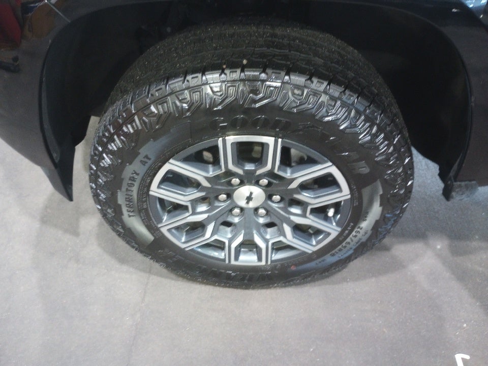 2024 Chevrolet Colorado 4WD Z71