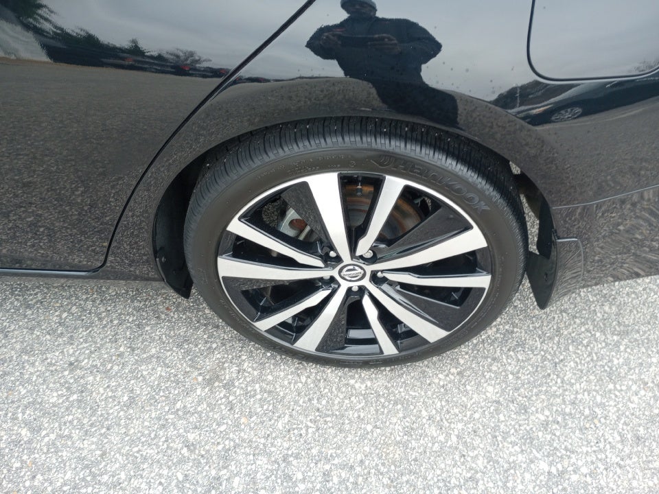 2021 Nissan Altima SR VC-Turbo FWD