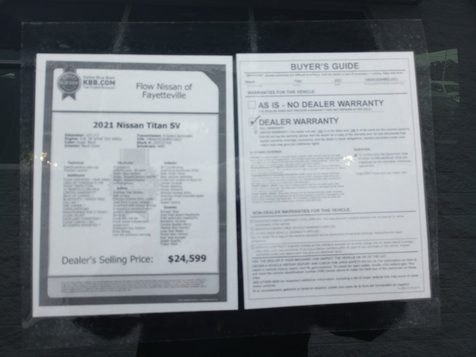 2021 Nissan TITAN Crew Cab SV 4x4