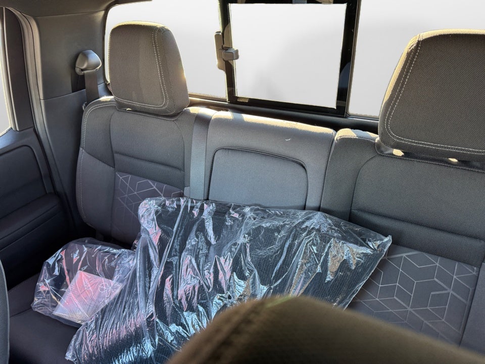 2026 Nissan Frontier Crew Cab SV 4x2