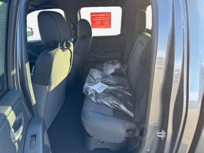 2026 Nissan Frontier Crew Cab SV 4x2