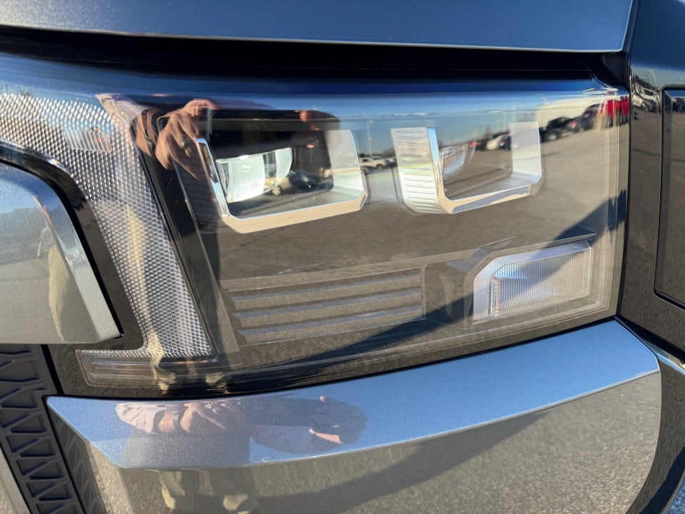 2026 Nissan Frontier Crew Cab SV 4x2