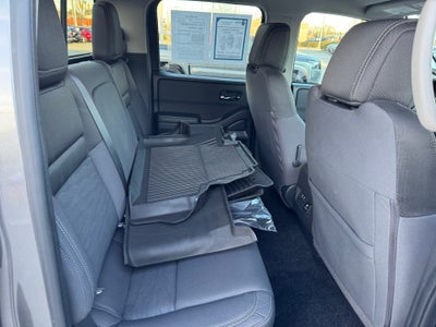 2023 Nissan Frontier Crew Cab Long Bed SV 4x4