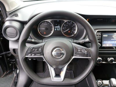 2021 Nissan Kicks S Xtronic CVT