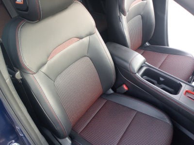 2025 Nissan Kicks SR FWD