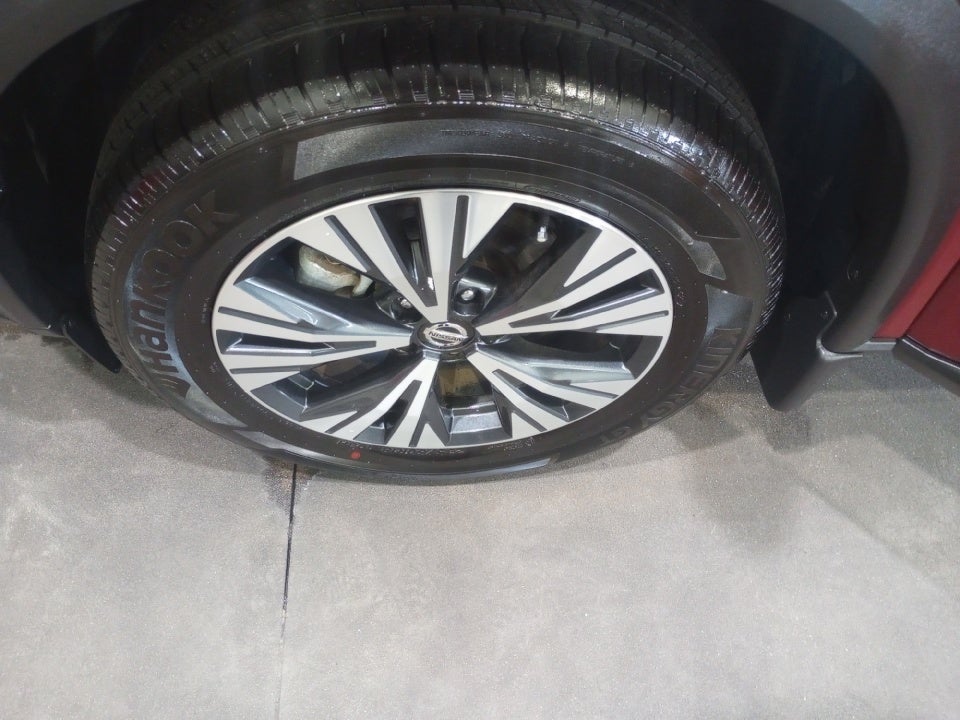 2021 Nissan Rogue SV FWD