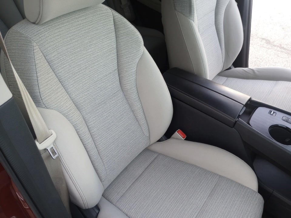 2021 Nissan Rogue SV FWD