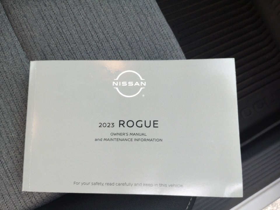 2023 Nissan Rogue SV FWD