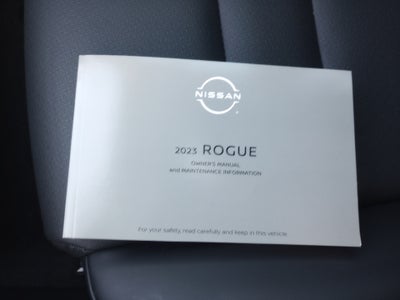 2023 Nissan Rogue SV FWD
