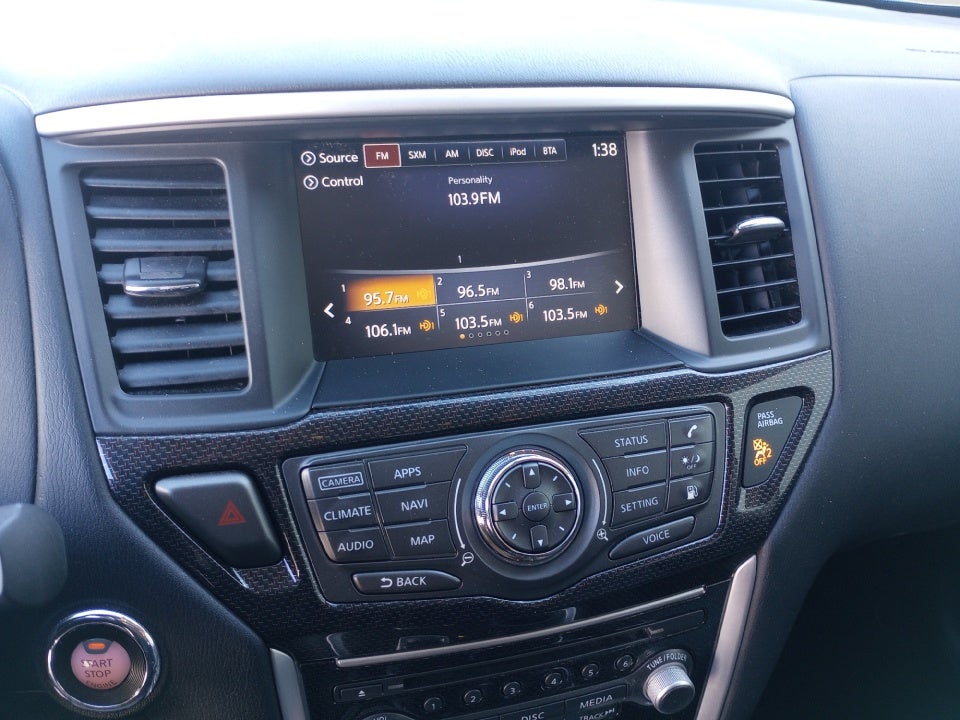 2020 Nissan Pathfinder SL 2WD