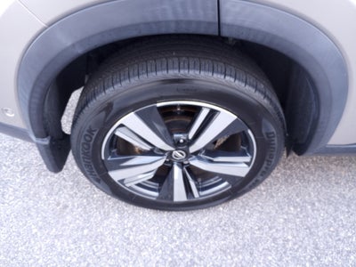 2021 Nissan Rogue Platinum FWD