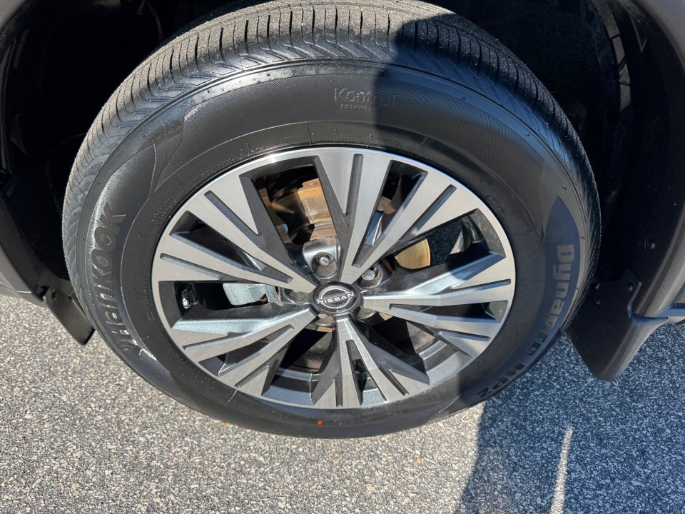 2023 Nissan Rogue SV FWD