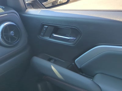 2023 Chevrolet Colorado 4WD Crew Cab Short Box Z71