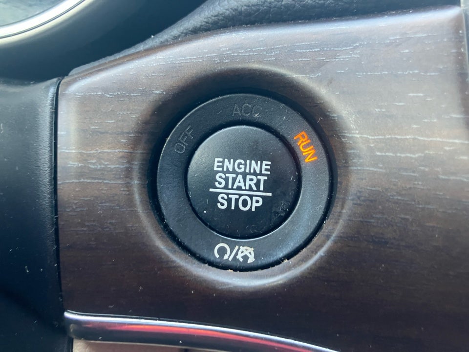 2017 Jeep Grand Cherokee Limited 4x2