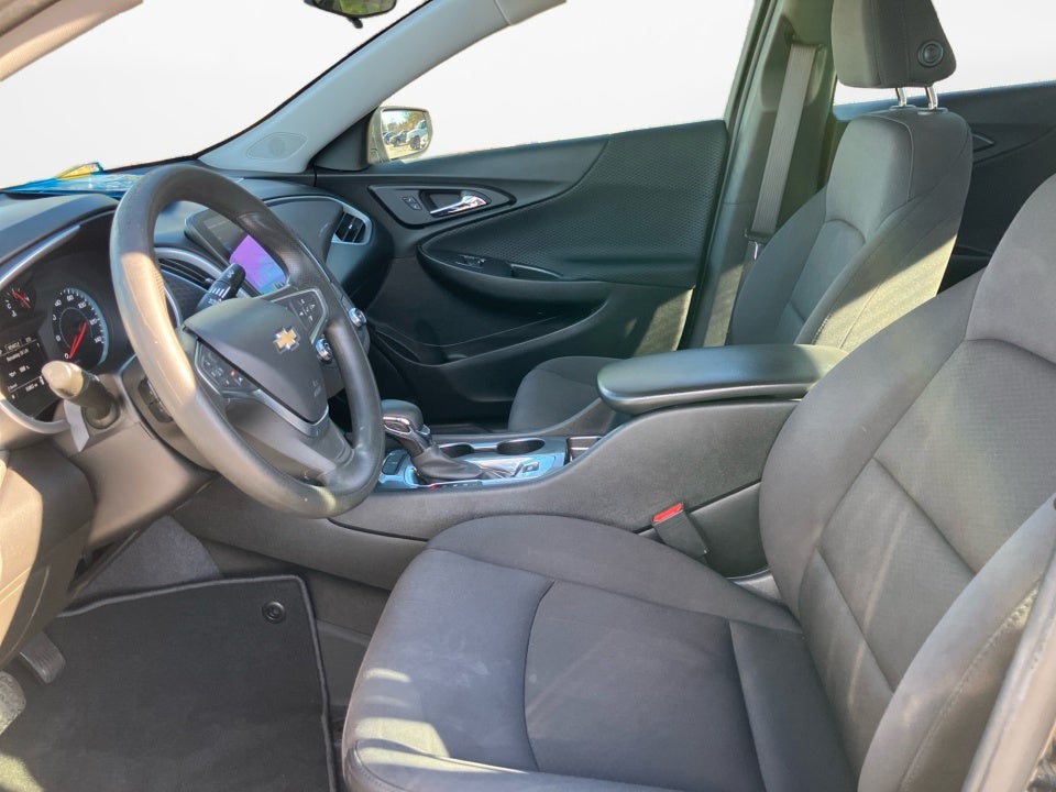 2023 Chevrolet Malibu FWD LS