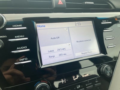 2018 Toyota Camry SE