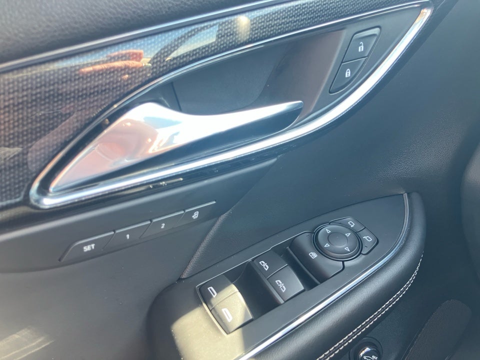 2023 Buick Envision Essence FWD