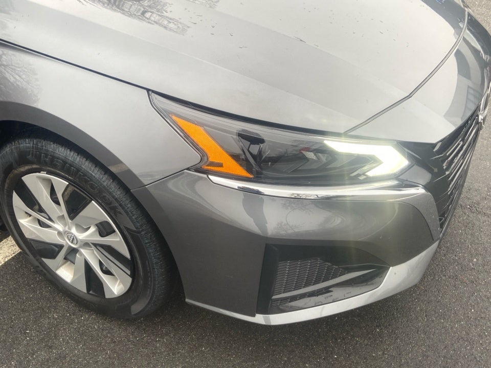 2025 Nissan Altima S FWD