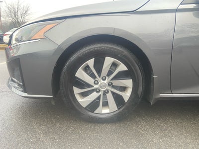 2025 Nissan Altima S FWD