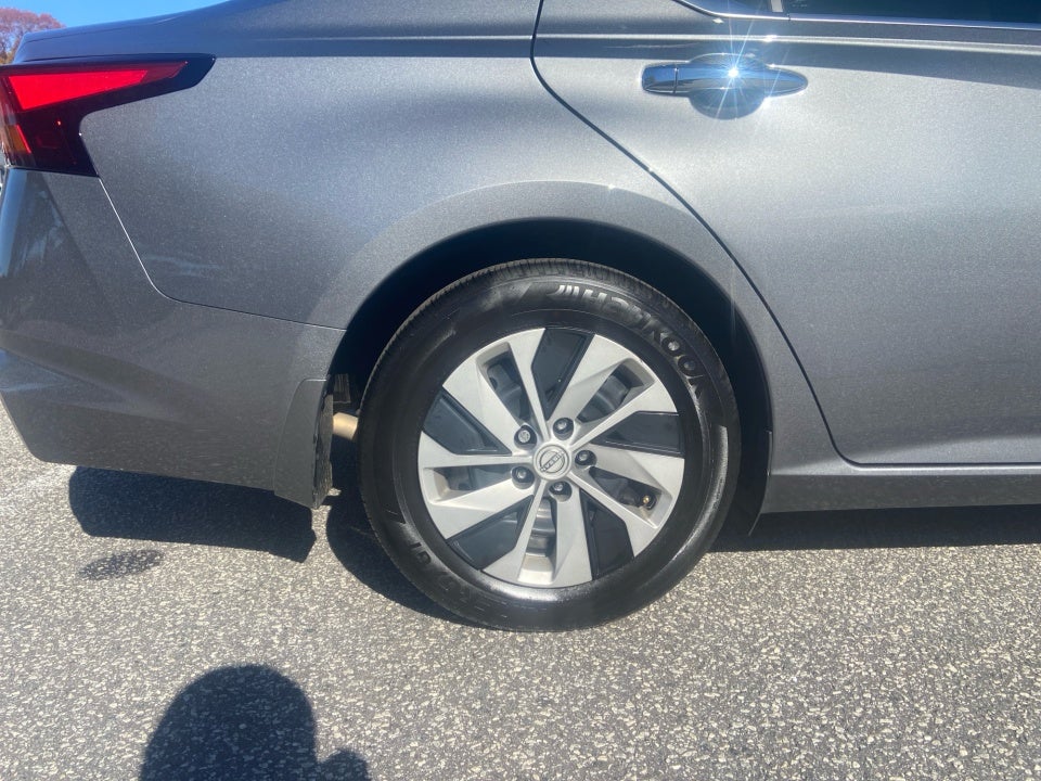 2025 Nissan Altima S FWD