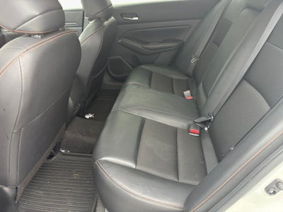 2022 Nissan Altima SR FWD