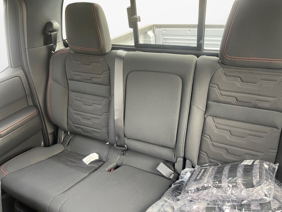 2025 Nissan Frontier Crew Cab PRO-4X 4x4