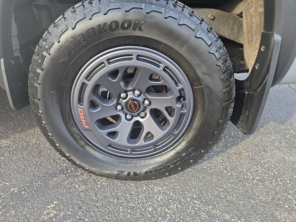 2025 Nissan Frontier Crew Cab PRO-4X 4x4