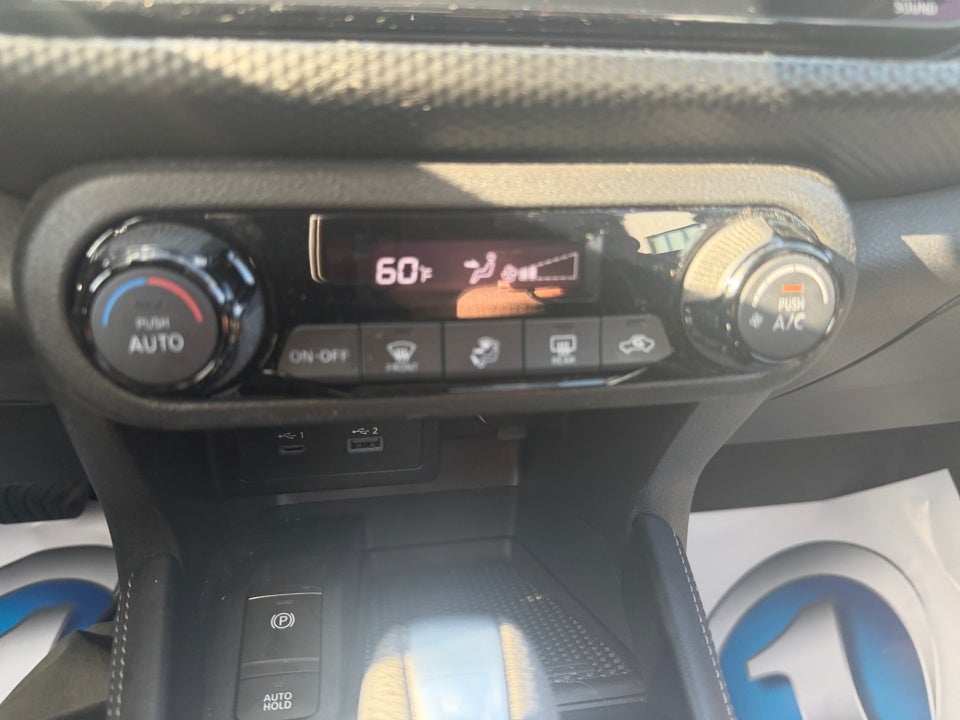 2022 Nissan Kicks SV Xtronic CVT