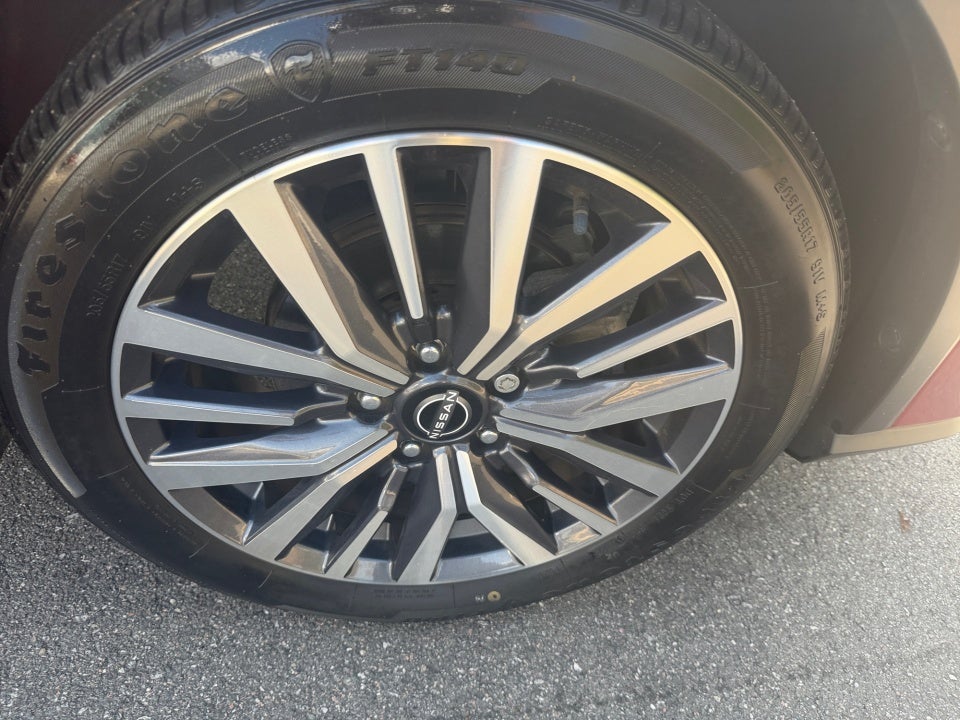 2022 Nissan Kicks SV Xtronic CVT