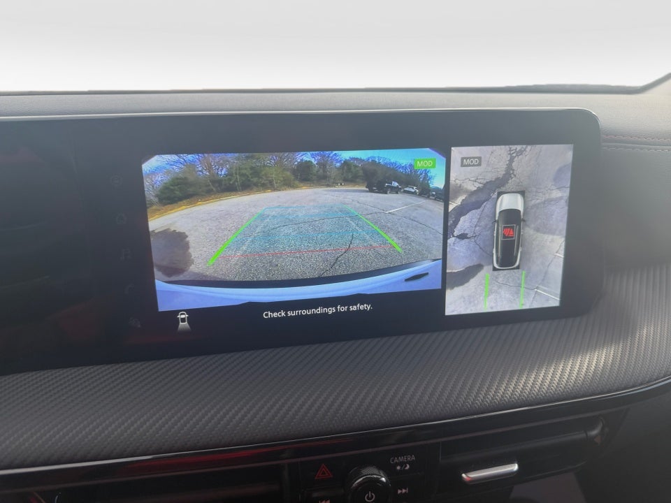 2025 Nissan Kicks SR Intelligent AWD