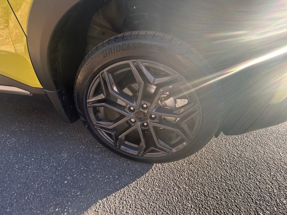 2025 Nissan Kicks SR FWD