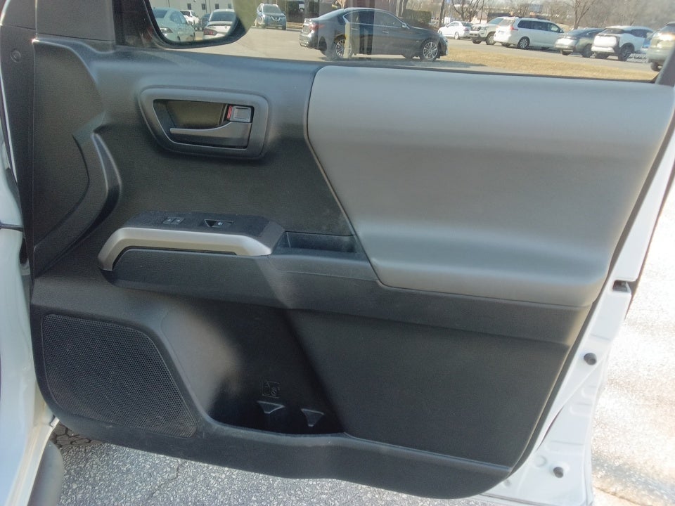 2016 Toyota Tacoma SR5 V6