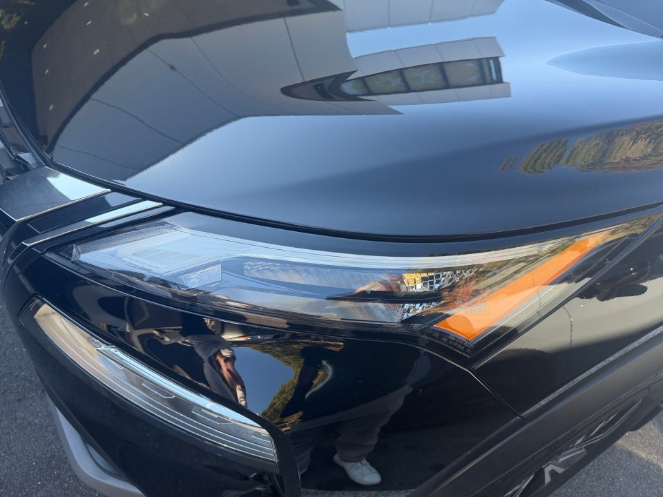 2021 Nissan Rogue SV FWD