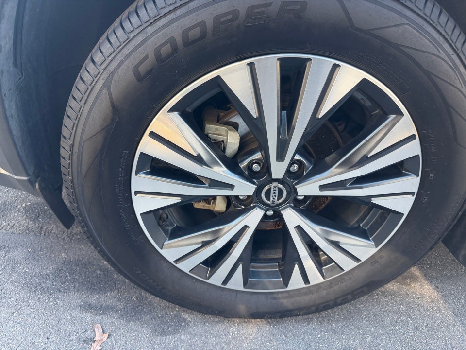 2021 Nissan Rogue SV FWD