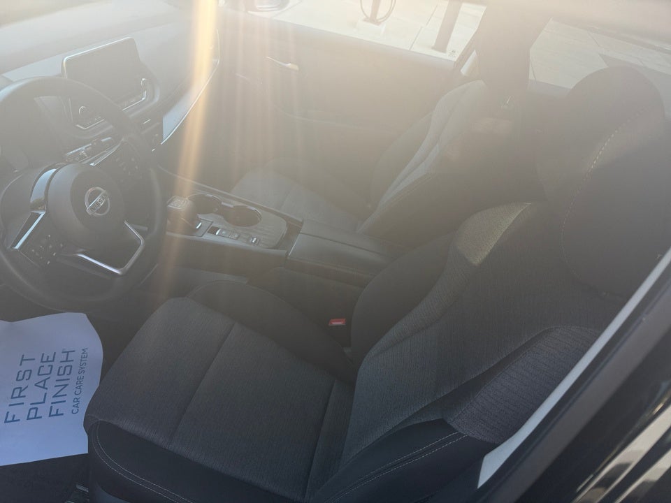 2021 Nissan Rogue SV FWD