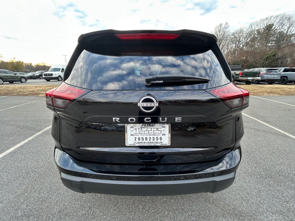 2025 Nissan Rogue S FWD