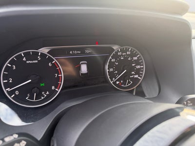 2022 Nissan Rogue SV FWD