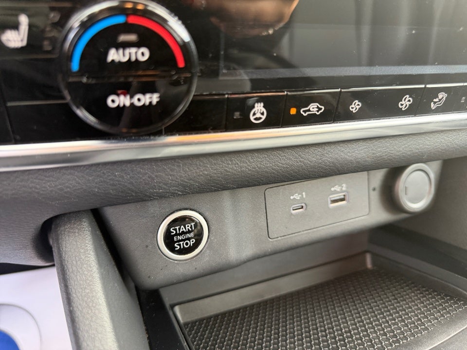 2022 Nissan Rogue SV FWD