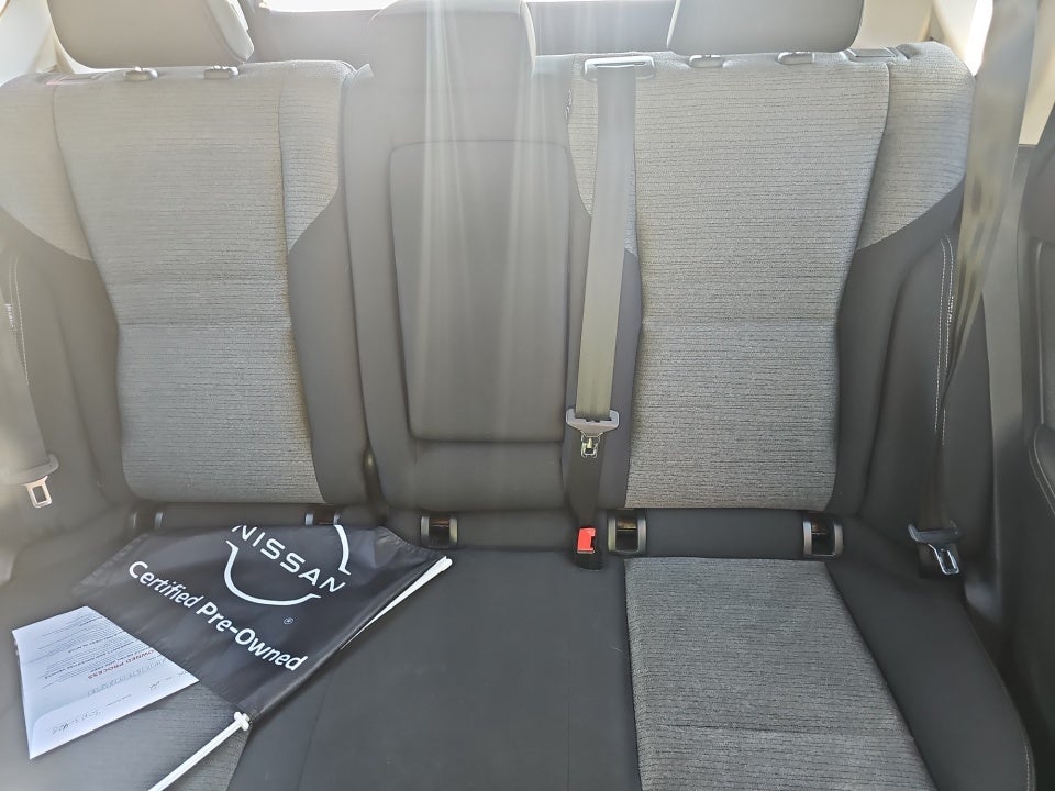 2022 Nissan Rogue SV FWD