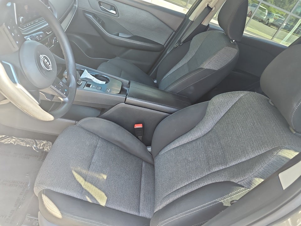 2022 Nissan Rogue SV FWD