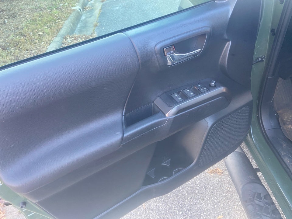 2021 Toyota Tacoma TRD Off-Road