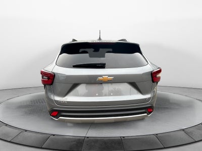 2025 Chevrolet Trax FWD LT
