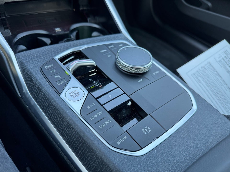 2025 BMW 330i xDrive