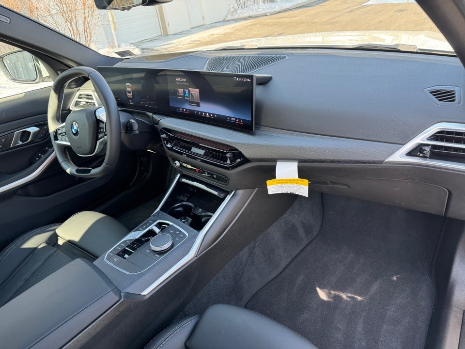 2025 BMW 330i xDrive