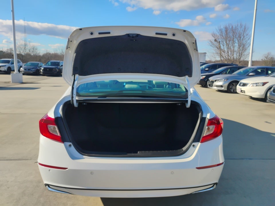 2022 Honda Accord Hybrid Touring