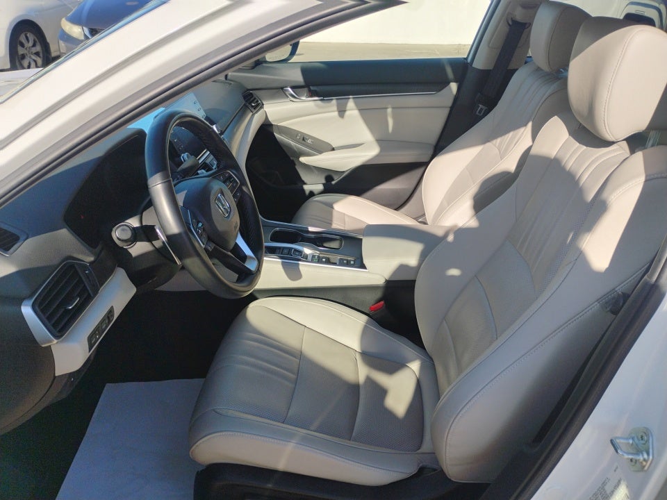 2022 Honda Accord Hybrid Touring