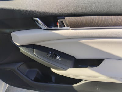 2022 Honda Accord Hybrid Touring