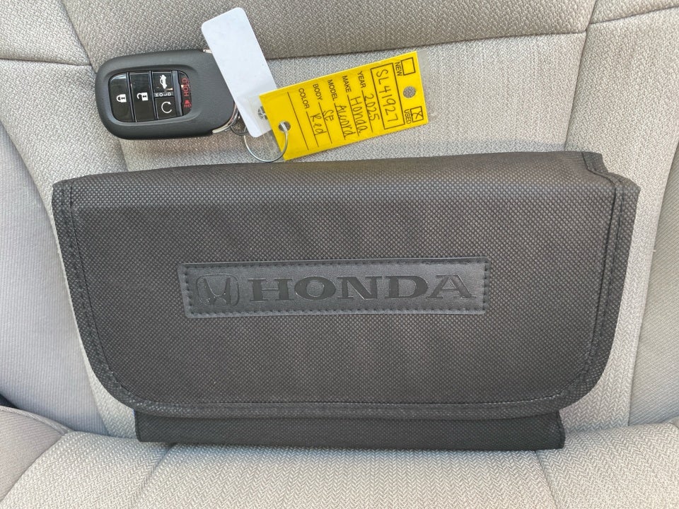 2025 Honda Accord Sedan SE