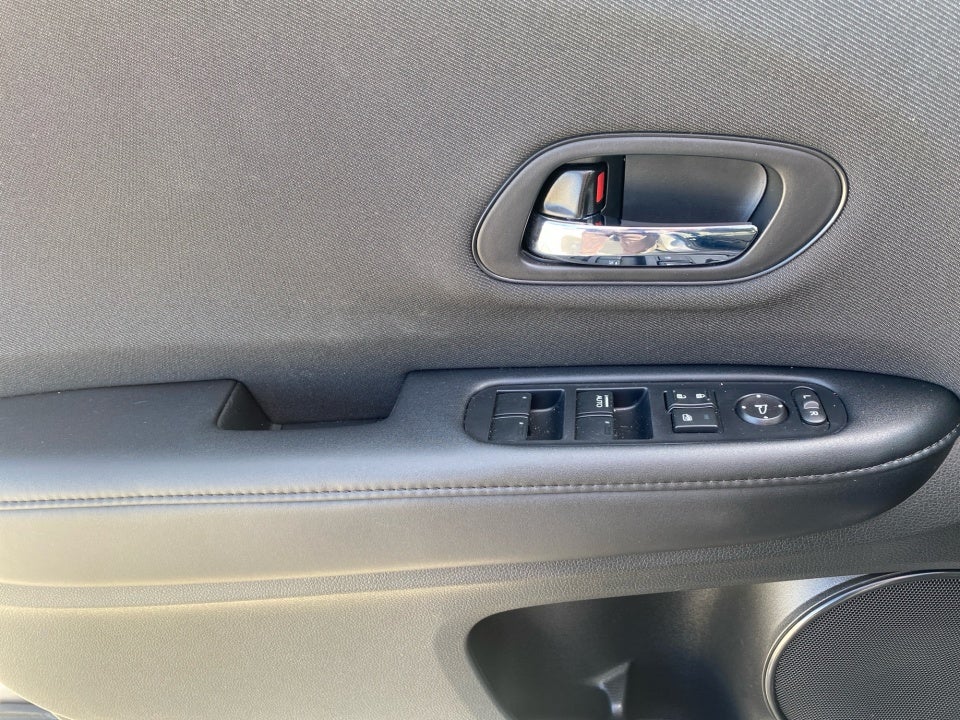 2022 Honda HR-V AWD LX